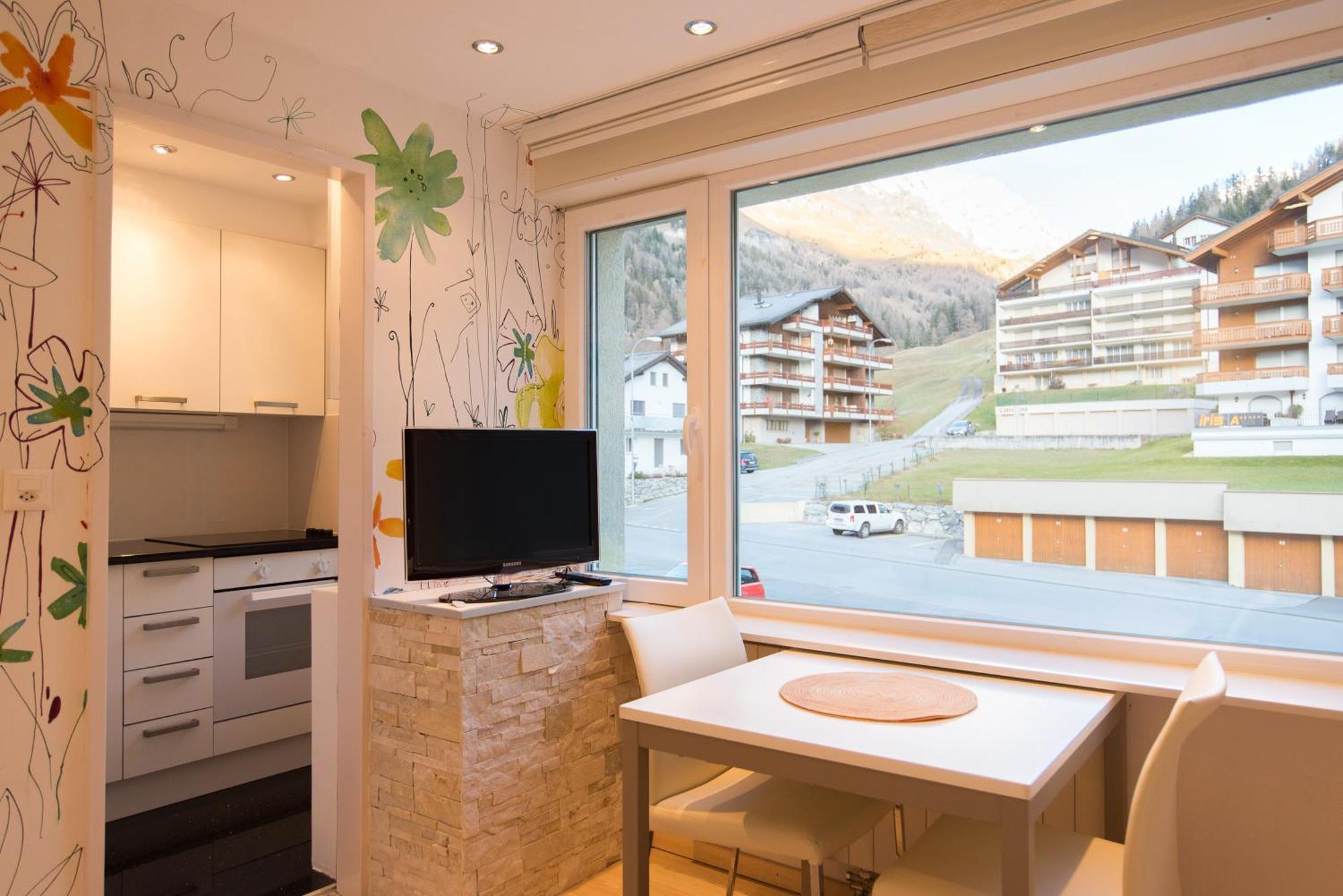 Haus Cristal - 1441M Apartment Leukerbad Exterior photo